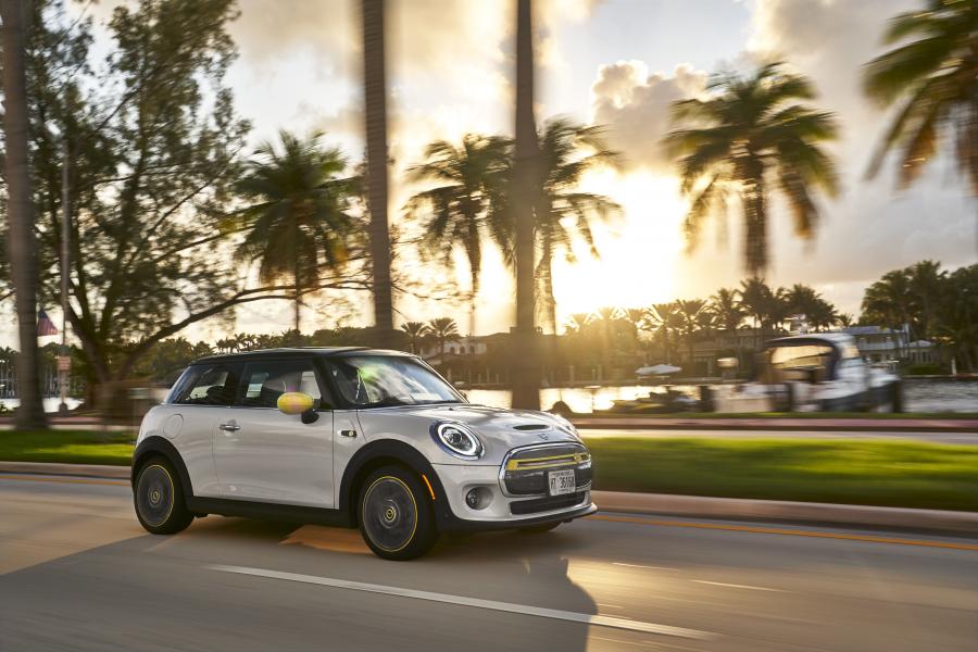  Mini Cooper SE (F56) 2020 года  (NA) (фото 103 из 342)